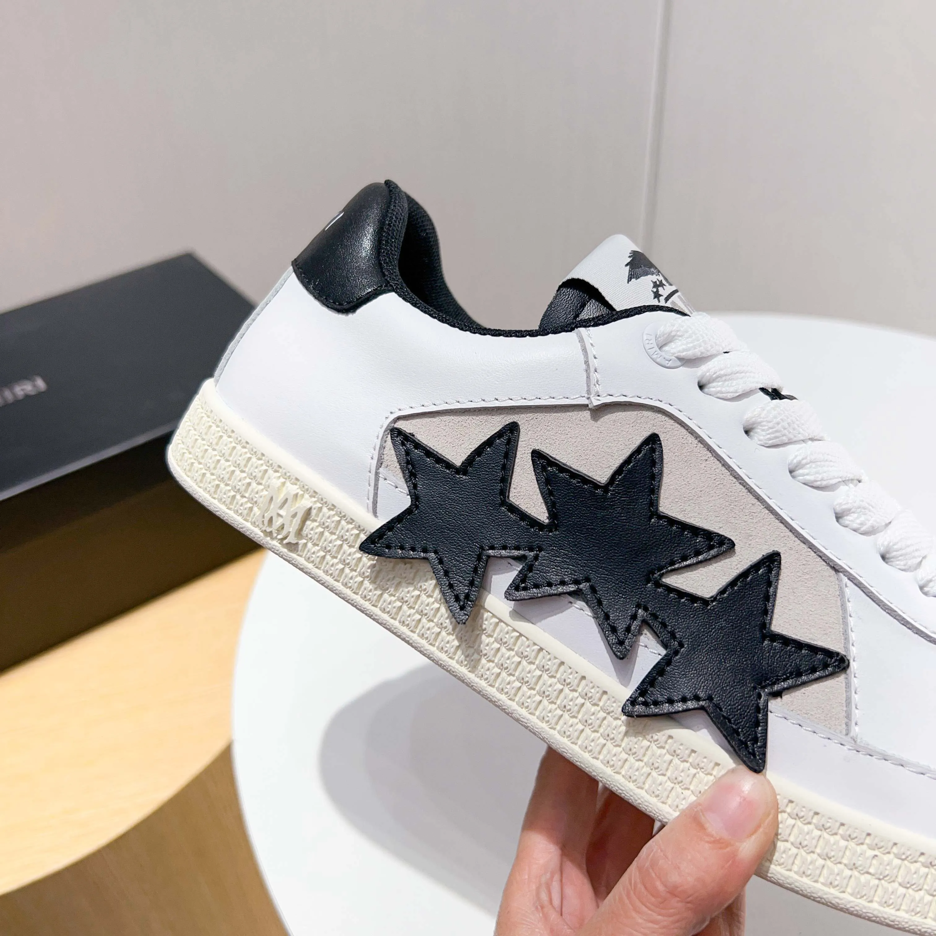 Men's shoes 💰420 [New style] 🌲🌲Balmain - New Amiri trendy shoes, low-top casual sports shoes, the same style as celebrities, made of selected pebbled cowhide and frosted cowhide, original outsole, comfortable on the feet, high-end workmanship, welcome to buy. Size: 39-45 (46 customized)